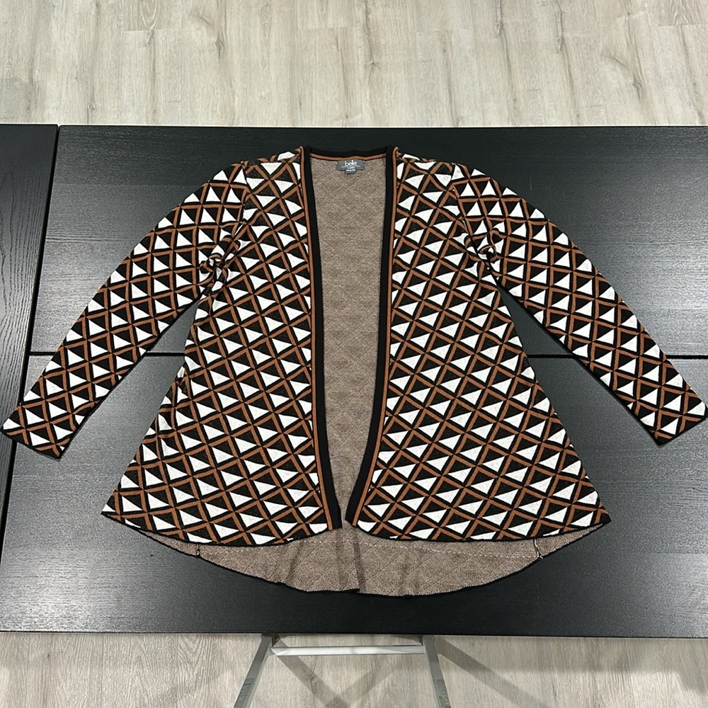 Belle by Belldini Geometric Print Sweater - L - Picture 5 of 10